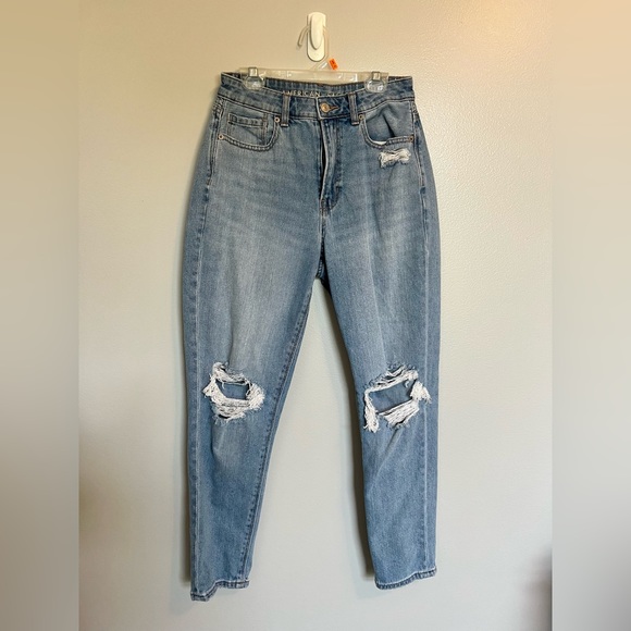 American Eagle Outfitters Denim - American Eagle Ripped Knee High-Rise Mom Jean